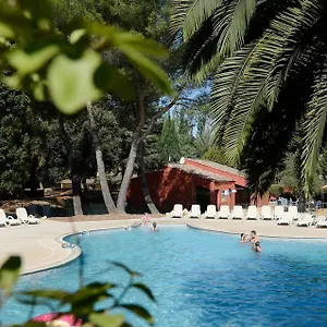 Apartahotel Résidence Odalys Le Village Camarguais Les Gardians Arlés